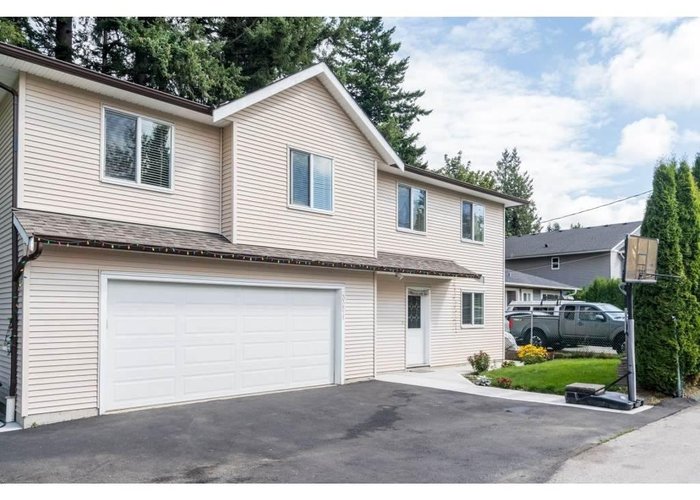33971 Car Lin Lane, Abbotsford, BC V2S 2L3 |  Photo 1