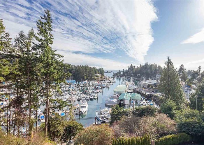 5825 Marine Drive, West Vancouver, BC V7W 2S1 |  Photo 1
