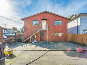 400 Marie Place, North Vancouver
