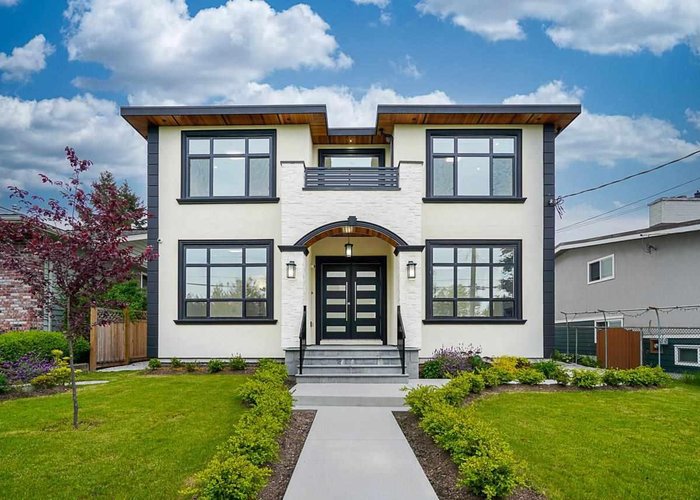6912 Patterson Avenue, Burnaby, BC V5J 3N6 |  Photo 1