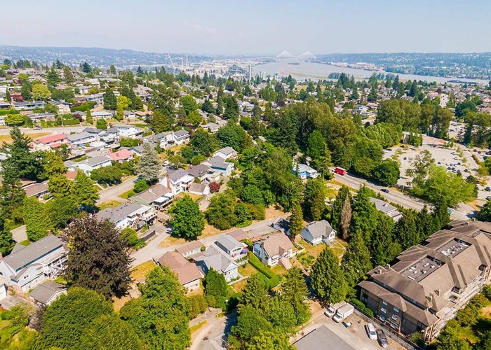 809 Sangster Place, New Westminster