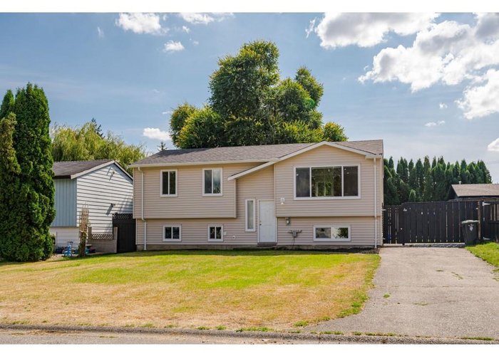 26690 32A Avenue, Langley, BC V4W 3G3 |  Photo 1
