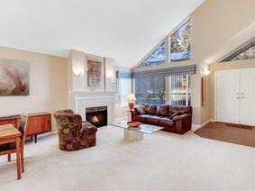 23 4055 Indian River Drive, North Vancouver