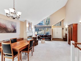23 4055 Indian River Drive, North Vancouver