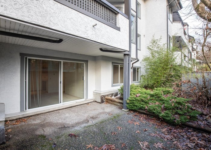 109 809 W 16th Street, North Vancouver