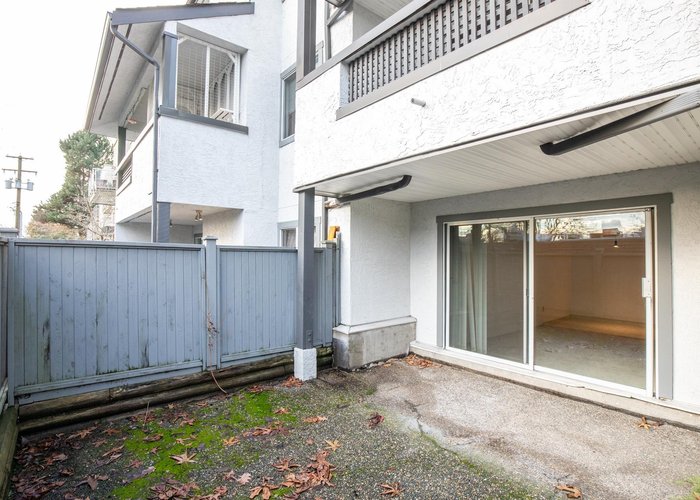 109 809 W 16th Street, North Vancouver