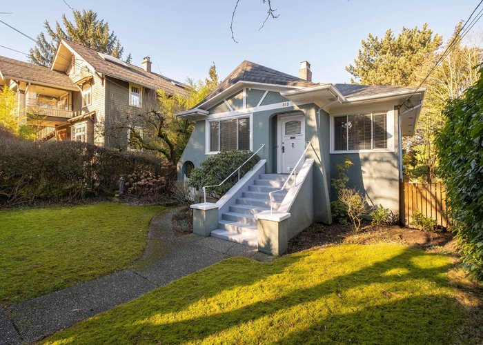 215 14TH Avenue, Vancouver, BC V5Y 1X2 |  Photo 1