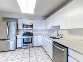 806 612 Fifth Avenue, New Westminster