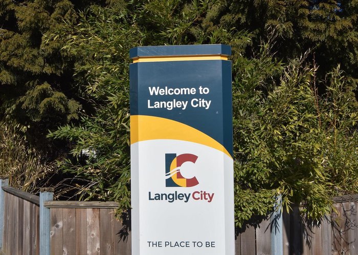4560 208 Street, Langley, BC V3A 2H9 |  Photo 3