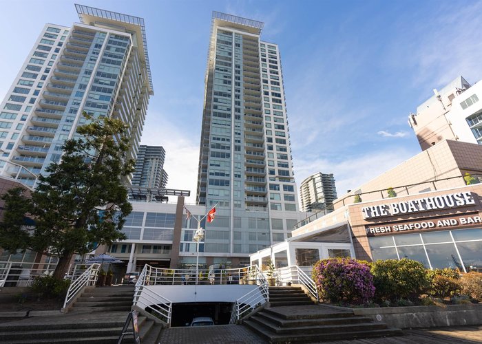 1911 908 Quayside Drive, New Westminster