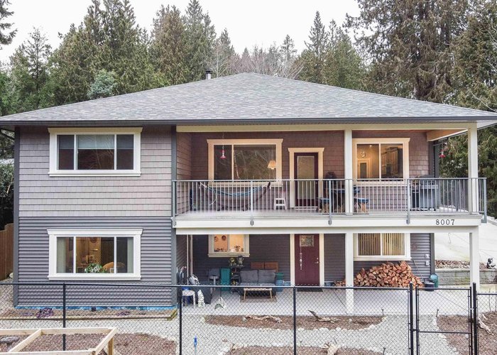 8007 Eastwood Road, Halfmoon Bay, BC V7Z 1C8 |  Photo 1