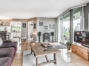 701 1135 Quayside Drive, New Westminster