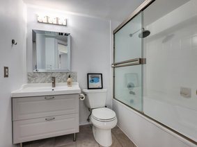 103 38 Leopold Place, New Westminster