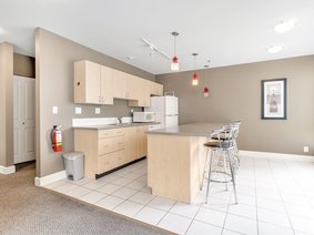 204 850 Royal Avenue, New Westminster