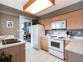 1605 612 Fifth Avenue, New Westminster