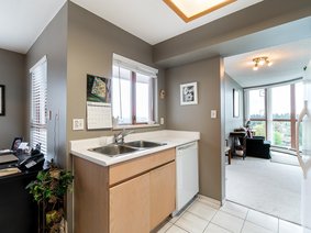 1605 612 Fifth Avenue, New Westminster