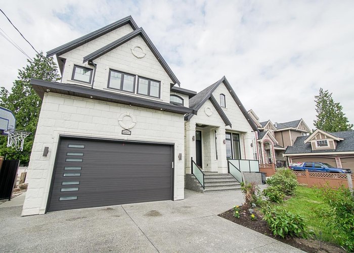 14057 102A Avenue, Surrey, BC V3T 1R1 |  Photo 1