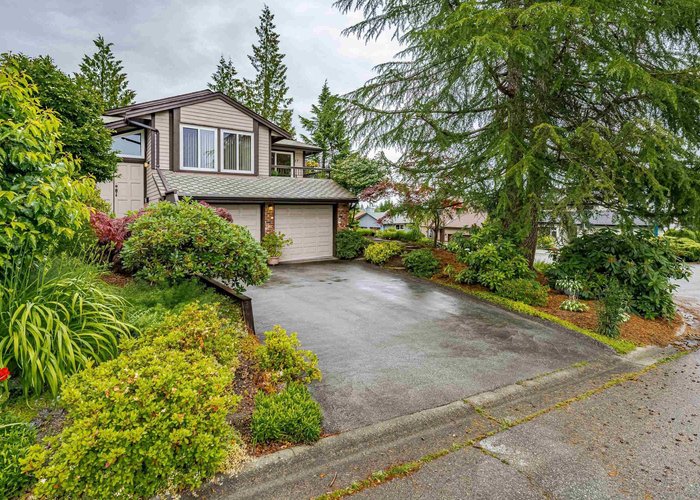 17 Campion Court, Port Moody, BC V3H 4A9 |  Photo 1