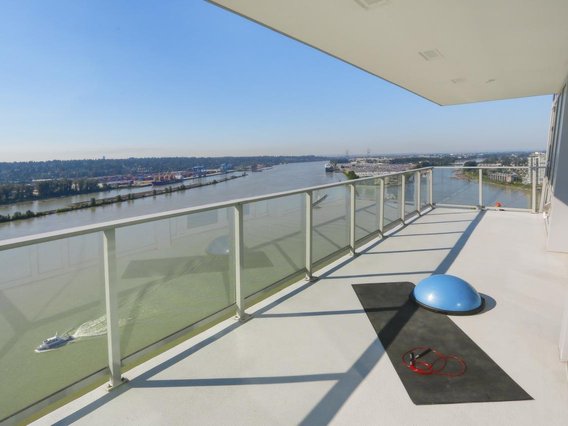 2703 - 988 Quayside Drive, New Westminster, BC V3M 0L5 | Riversky2 By Bosa Photo R2712751-1.jpg