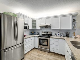 205 - 70 Richmond Street, New Westminster, BC V3L 5S8 | Governor's Court Photo 6