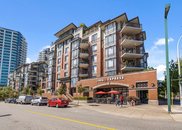 205 - 1581 Foster Street, White Rock, BC V4B 5M1 | Sussex House Photo 1