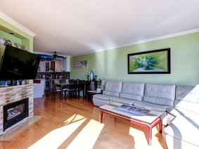 1703 - 1045 Quayside Drive, New Westminster, BC V3M 6C9 | Quayside Tower 1 Photo 9