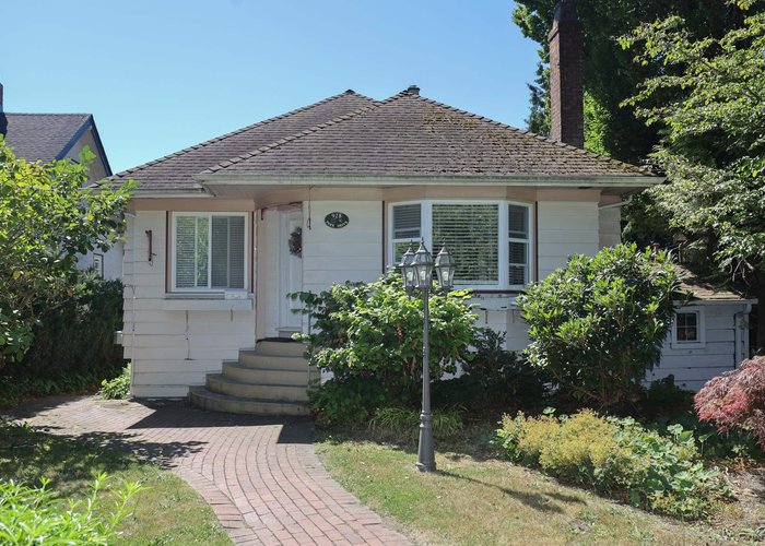 928 Park Drive, Vancouver, BC V6P 2J4 |  Photo 1