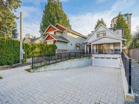 724 Fifth Street, New Westminster, BC V3L 2Y3 |  Photo R2733391-3.jpg
