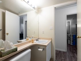 202 - 838 Agnes Street, New Westminster, BC V3M 6R3 | Westminster Towers Photo 24