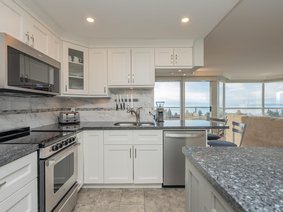 804 - 15111 Russell Avenue, White Rock, BC V4B 2P4 | Pacific Terrace Photo 4