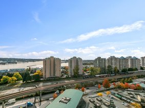 1503 - 55 Tenth Street, New Westminster, BC V3M 6R5 | Westminster Towers Photo 14