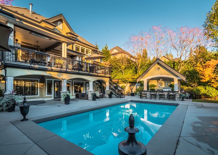 1074 Magnolia Way, Anmore, BC V3H 5M6 |  Photo 1