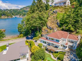 5360 Seaside Place, West Vancouver, BC V7W 3E2 |  Photo R2742152-3.jpg