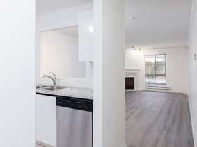 113 - 2357 Whyte Avenue, Port Coquitlam, BC V3C 2A3 | Riverside Place Photo R2742488-4.jpg