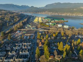 2201 Clarke Street Street, Port Moody, BC V3H 1Y6 | Photo 8