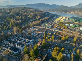 2201 Clarke Street Street, Port Moody, BC V3H 1Y6 | Photo 10