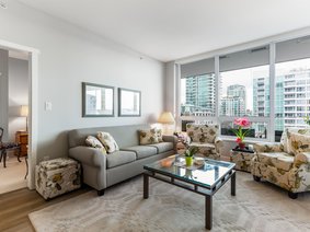 608 - 118 Carrie Cates Court, North Vancouver, BC V7M 0G6 | Promenade at The Quay Photo R2746006-5.jpg