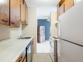 310 - 120 4TH Street, North Vancouver, BC V7L 1H6 | Excelsior House Photo 6