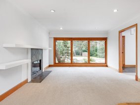 4096 Sunset Boulevard, North Vancouver, BC V7R 3Y8 |  Photo 1