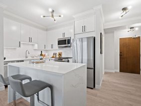 1606 - 155 1ST Street, North Vancouver, BC V7M 3N8 | Time Photo 13