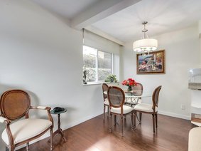 1 - 1420 Chesterfield Avenue, North Vancouver, BC V7M 2N4 | Sundale Photo 5