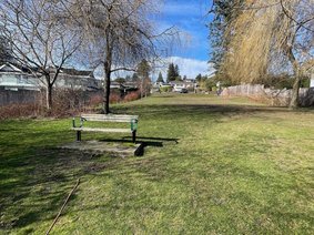 528 Roslyn Boulevard, North Vancouver, BC V7G 1P3 |  Photo 31