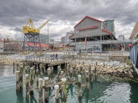 513 - 175 Victory Ship Way, North Vancouver, BC V7L 0G1 | Cascade At The Pier Photo 15