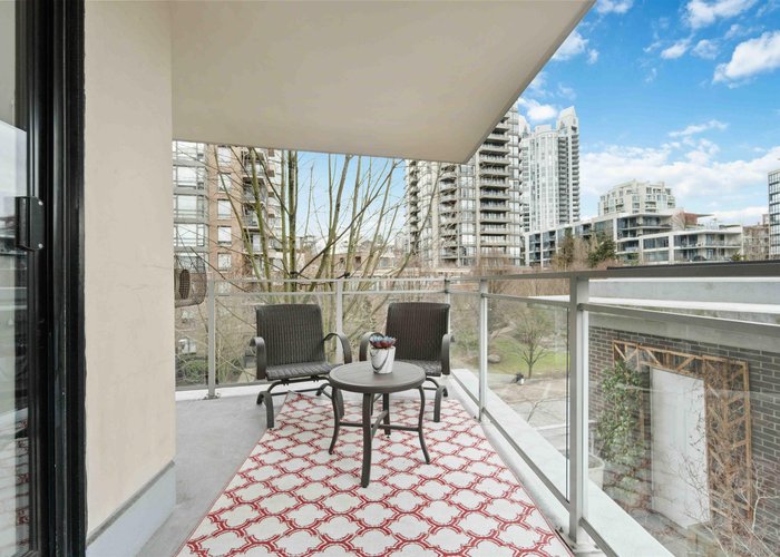 402 - 175 1ST Street, North Vancouver, BC V7M 3N9 | Time Photo 45