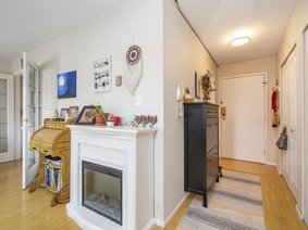 101 - 212 Forbes Avenue, North Vancouver, BC V7M 3E5 | Forbes Manor Photo 1