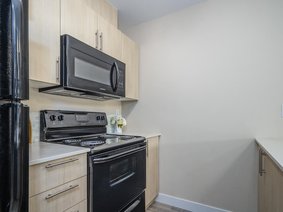 404 - 2565 Campbell Avenue, Abbotsford, BC V2S 0E3 | Abacus Uptown Photo 5