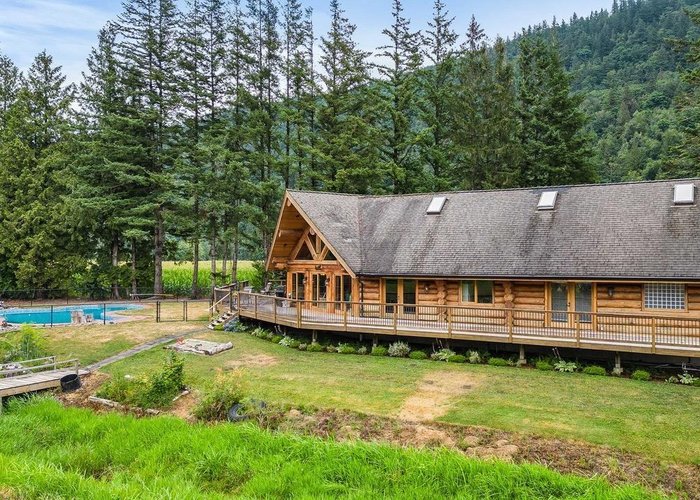 3728 Hot Springs Road, Agassiz, BC V0M 1A3 |  Photo 1
