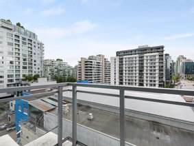 802 - 1775 Quebec Street, Vancouver, BC V5T 0E3 | Opsal Photo 14