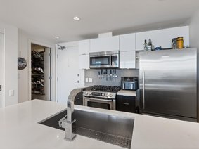 2103 - 1775 Quebec Street, Vancouver, BC V5T 0E3 | Opsal Photo 6