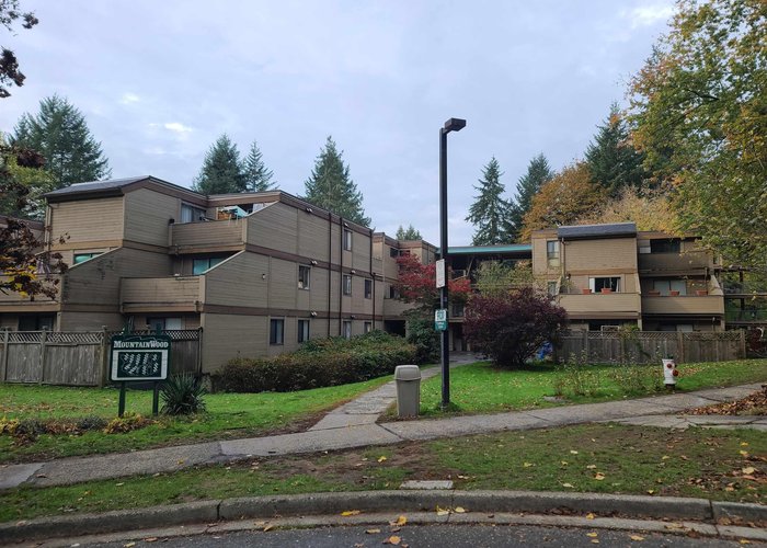 301 - 9131 Capella Drive, Burnaby, BC V3J 7K4 |  Photo 2